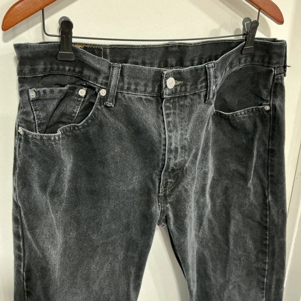 Levi's 505 Men's Regular Fit Jean, 36wx34L - Black, Classic - Picture 3 of 15
